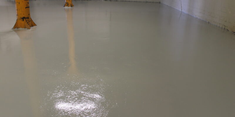 Warehouse epoxy coated concrete floor